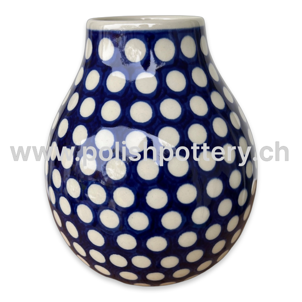 F15 Vase