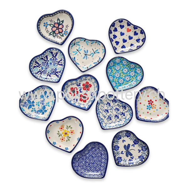 B64 Small Heart